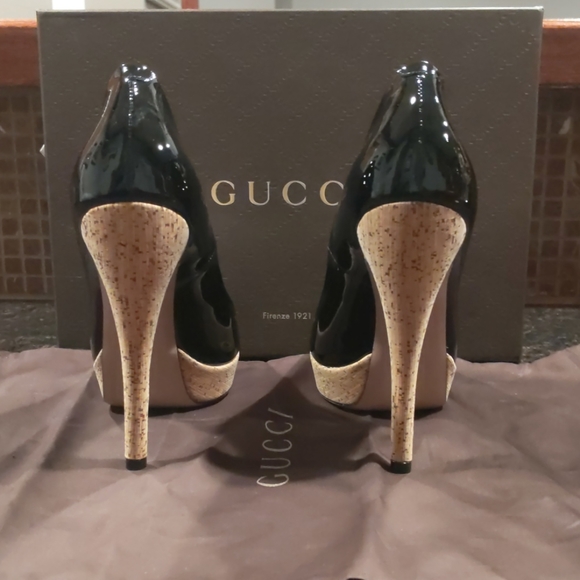 Gucci shoes 👌💯. Size 8.5 - Picture 5 of 8